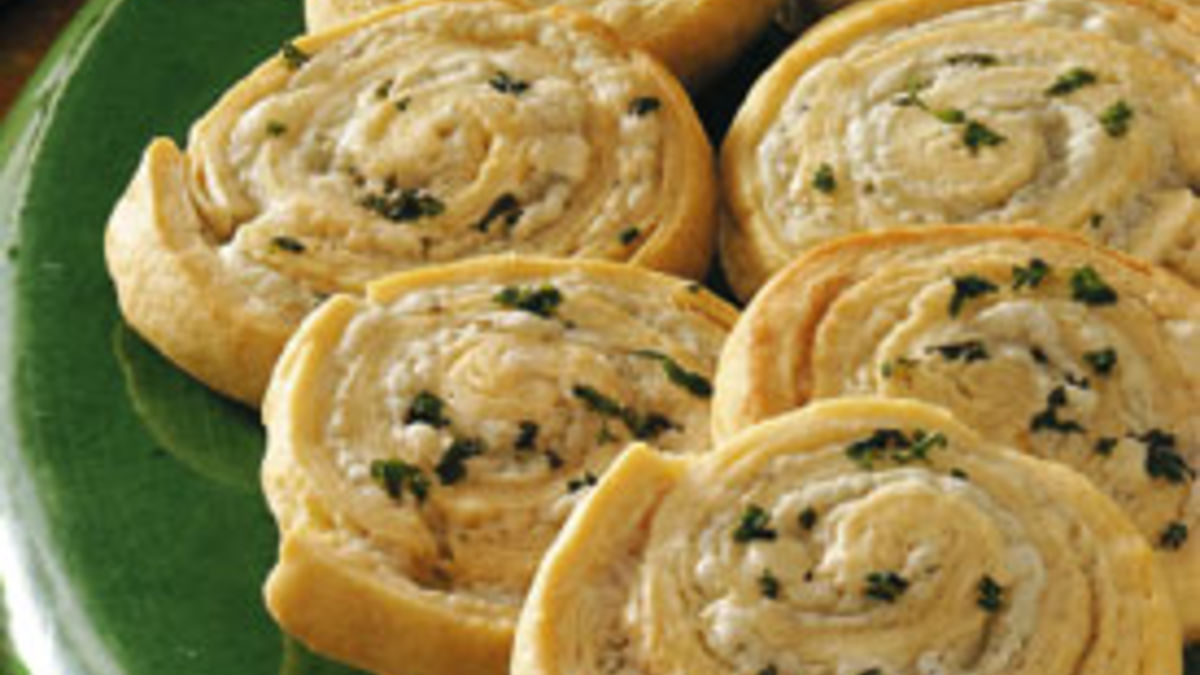 Three-Cheese Crescent Twirls