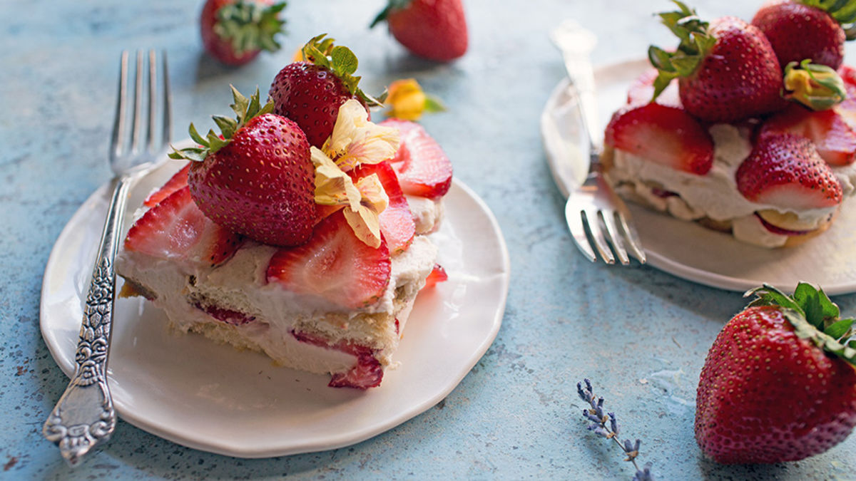 Strawberry Tiramisu