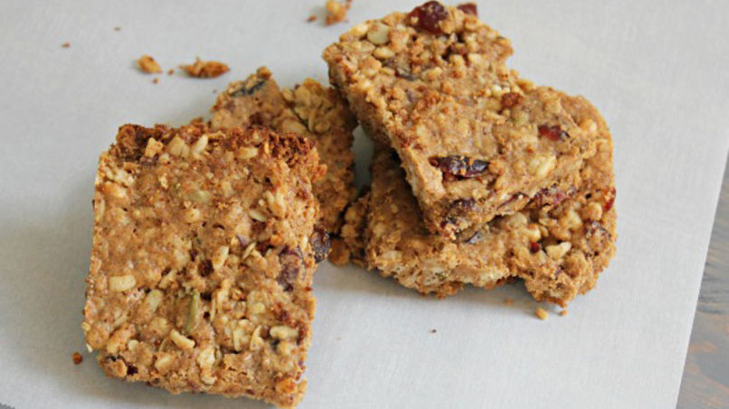 Chia, Granola and Cranberry Bars