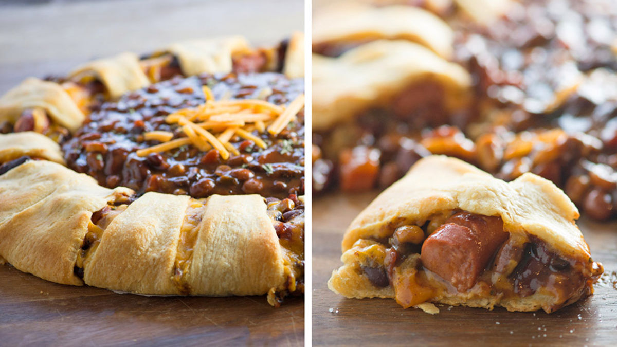 Chili-Cheese Dog Crescent Ring