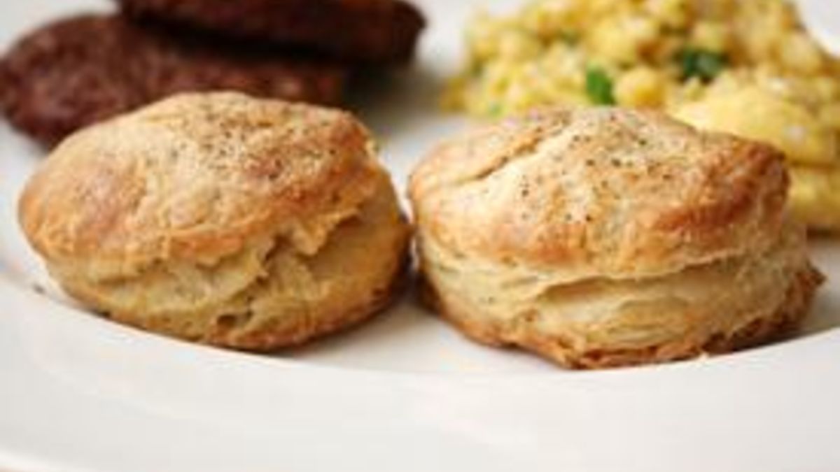 Black Pepper Buttermilk Biscuits