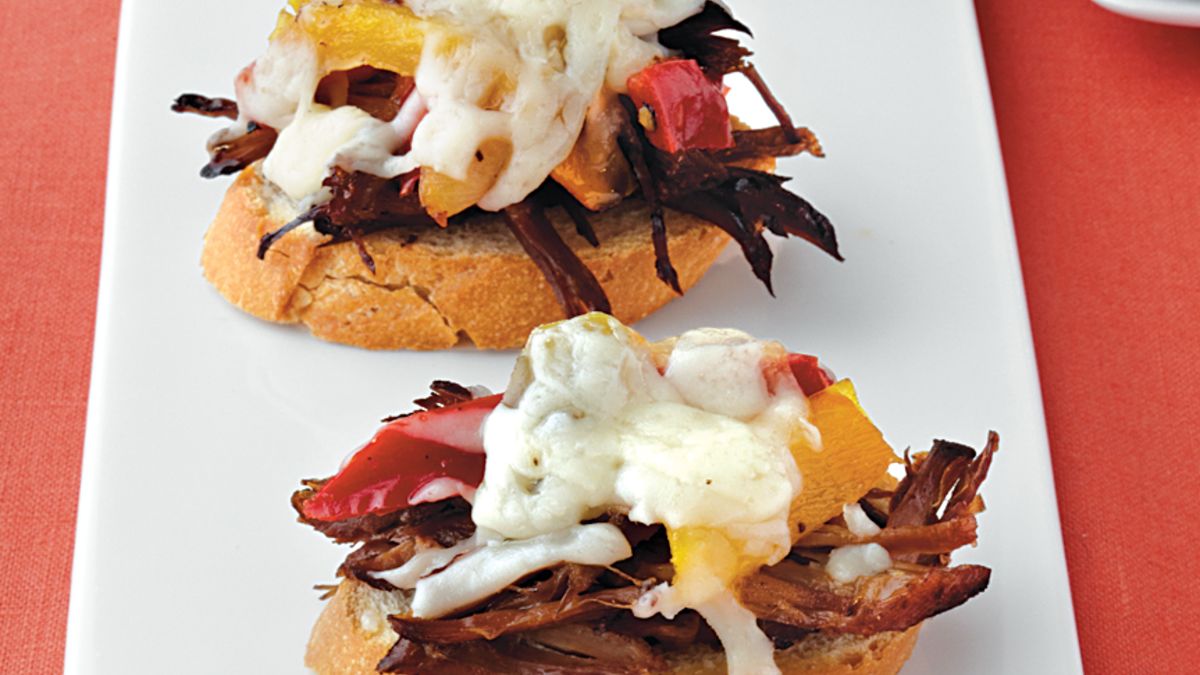 Cheesesteak Crostini