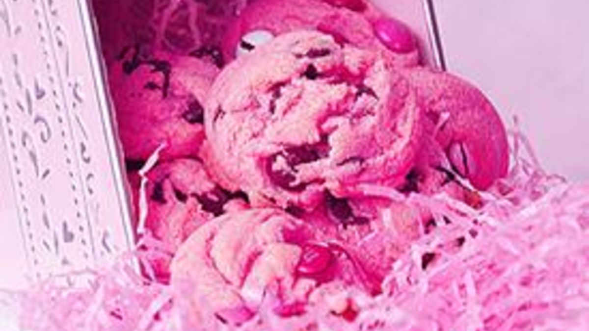 Pink Chocolate Chip Cookies