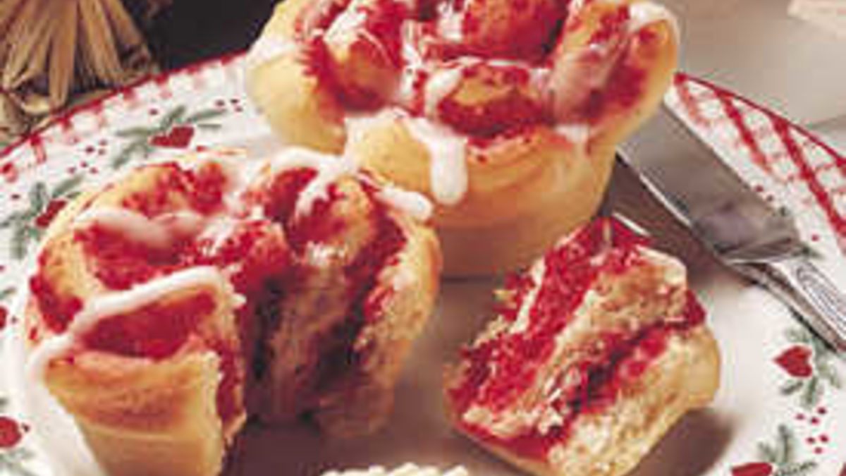 Festive Spiced Apple Rolls