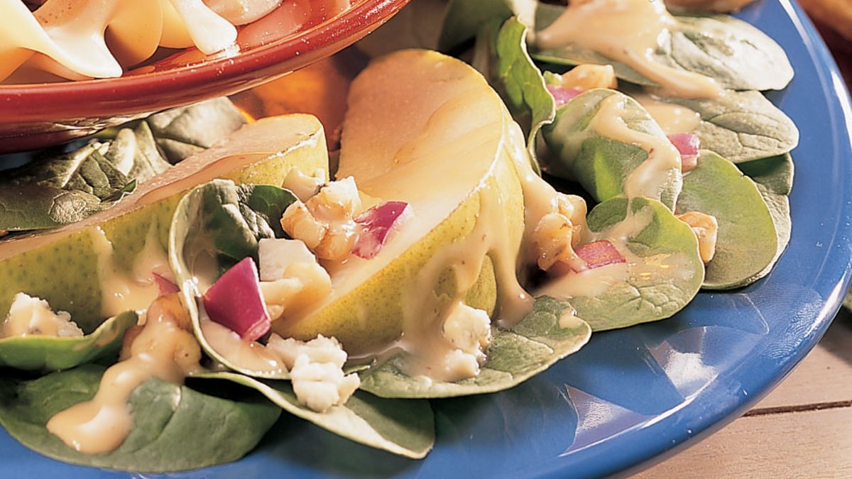 Spinach and Pear Salad with Honey-mustard Dressing