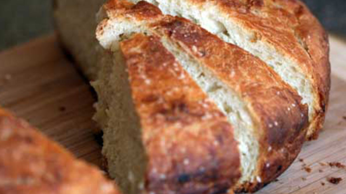 Easy Buttermilk Pot Bread