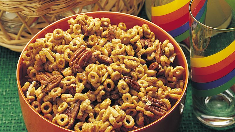 Collation sucrée aux céréales et aux noix