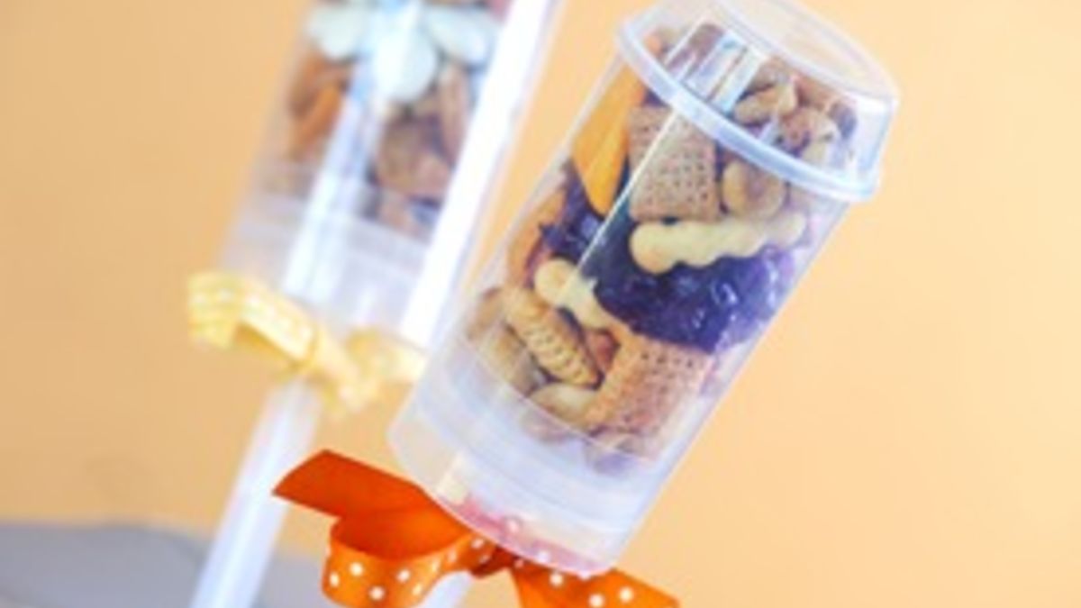 Chex Mix™ Snack Shooters