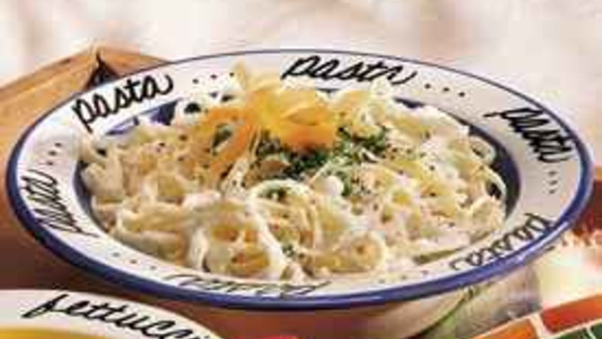Fettuccine Alfredo (lighter recipe)