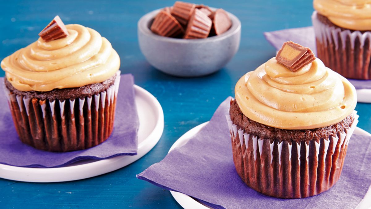 Chocolate Peanut Butter Candy Cupcakes