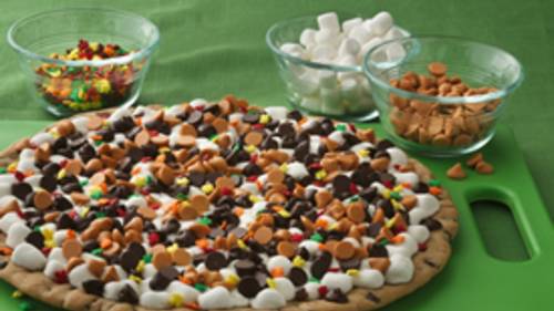 Thanksgiving Cookie Pizza 