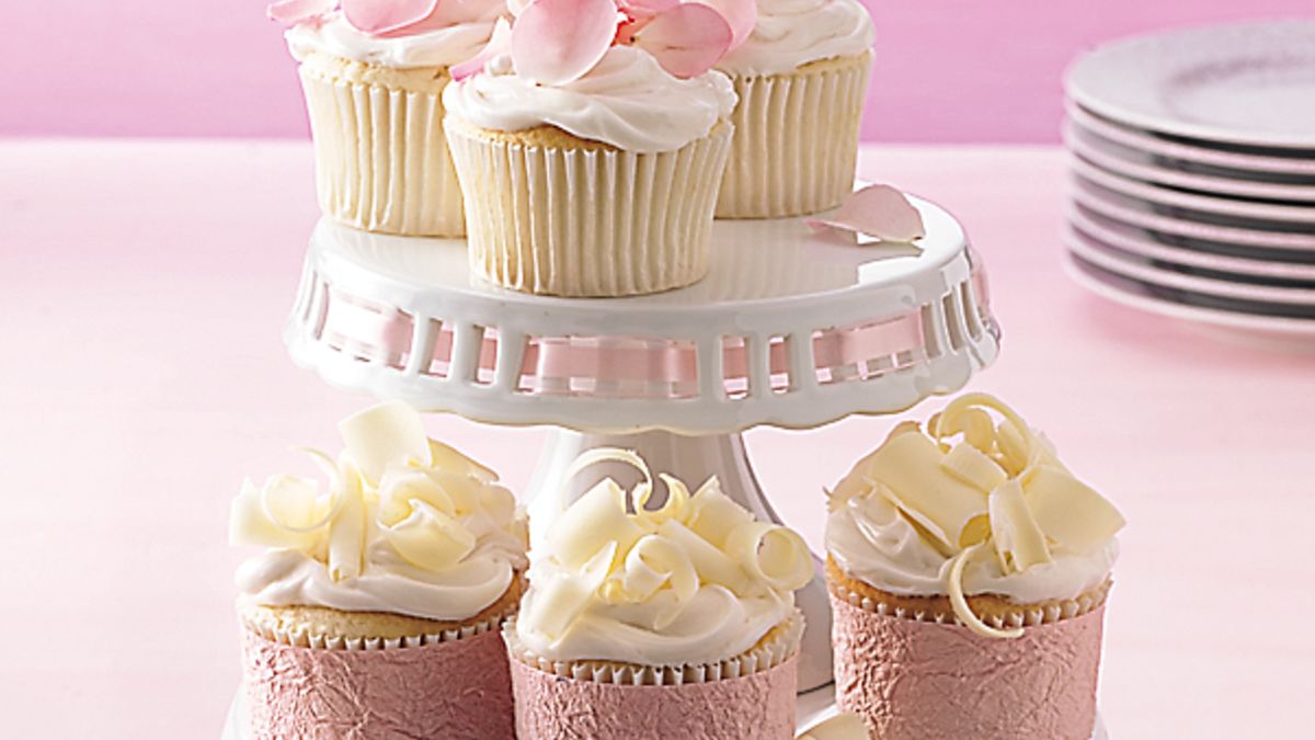 Simple Wedding Cupcakes