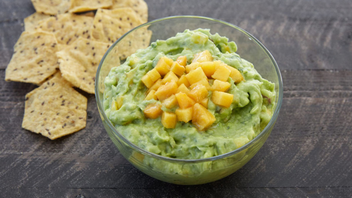 Peach Guacamole with Lime