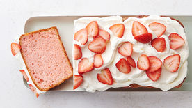 How to Make Strawberries and Cream Loaf Cake Video