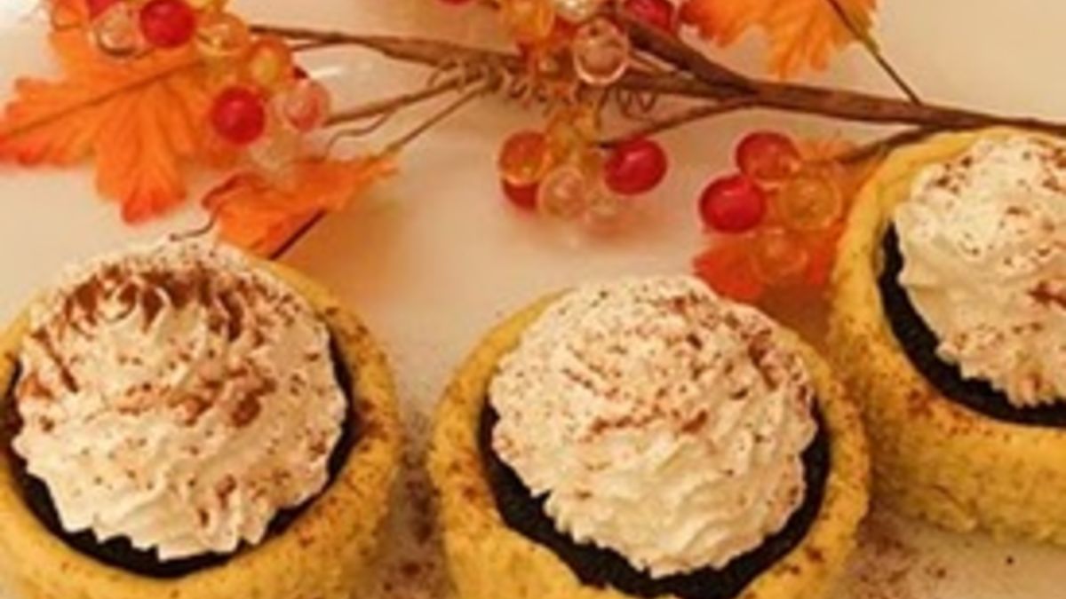 Pumpkin Oreos™ Cheesecake