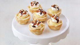 How to Make Mini Banoffee Pies Video