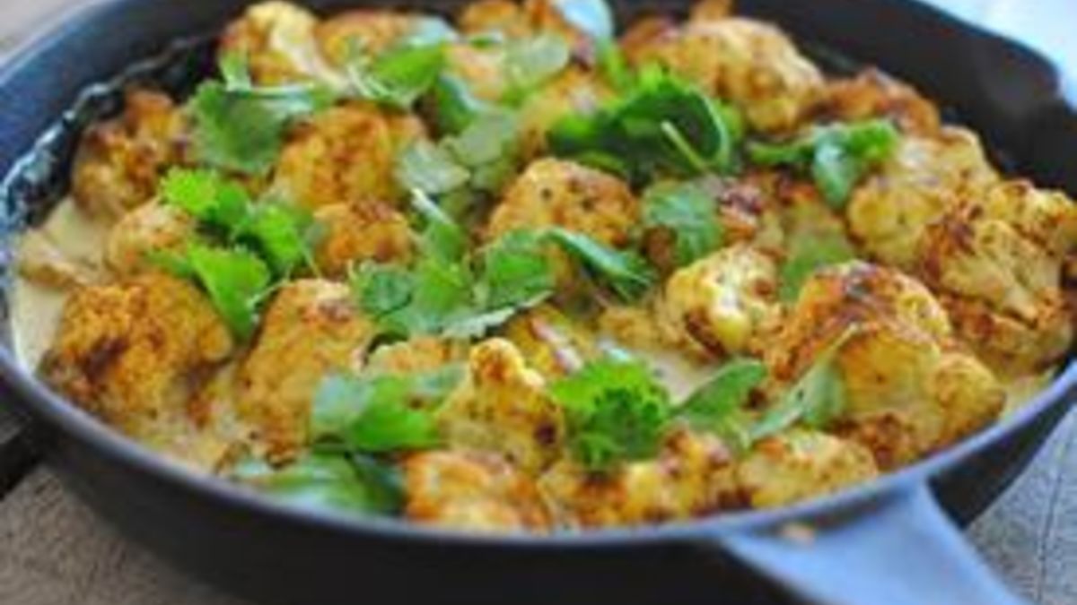 Creamy Curried Baked Cauliflower