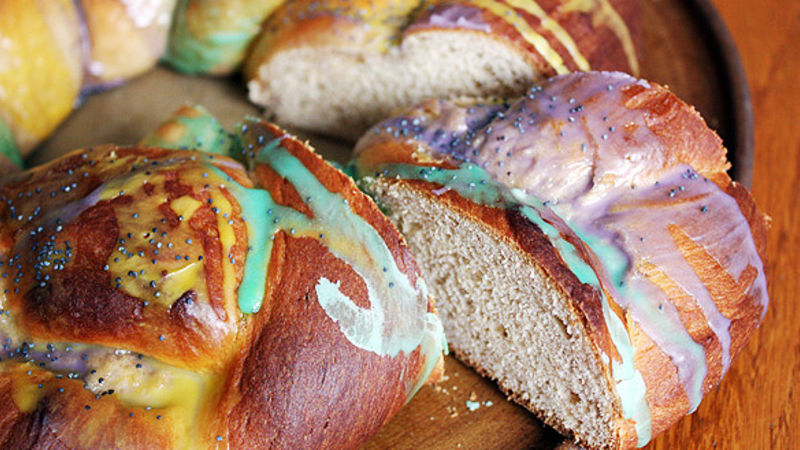 Mardi Gras King Cake Recipe - Tablespoon.com