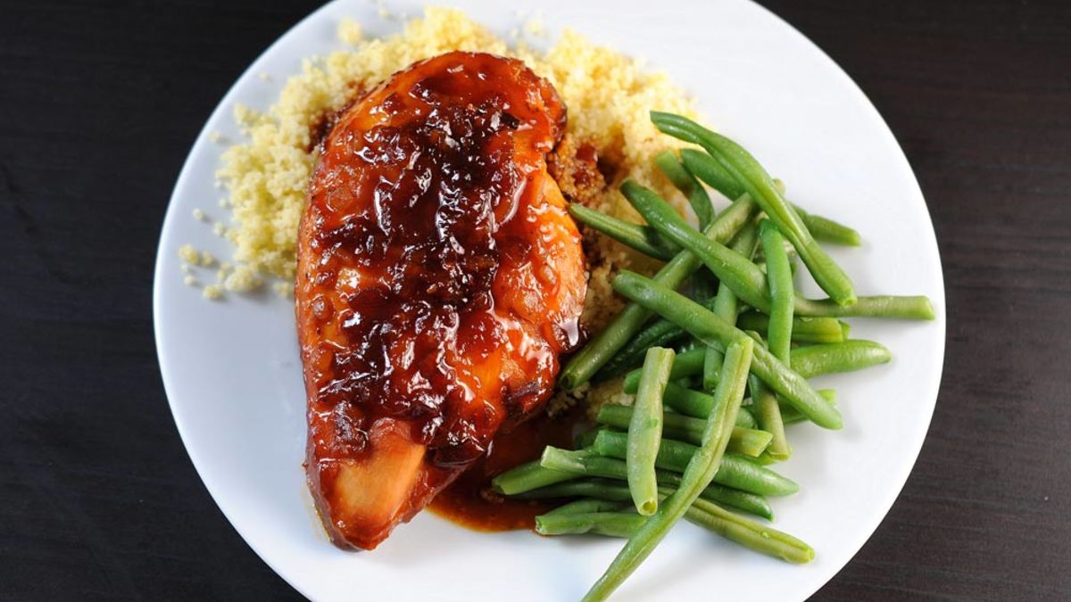 Slow-Cooker Apricot Glazed Chicken