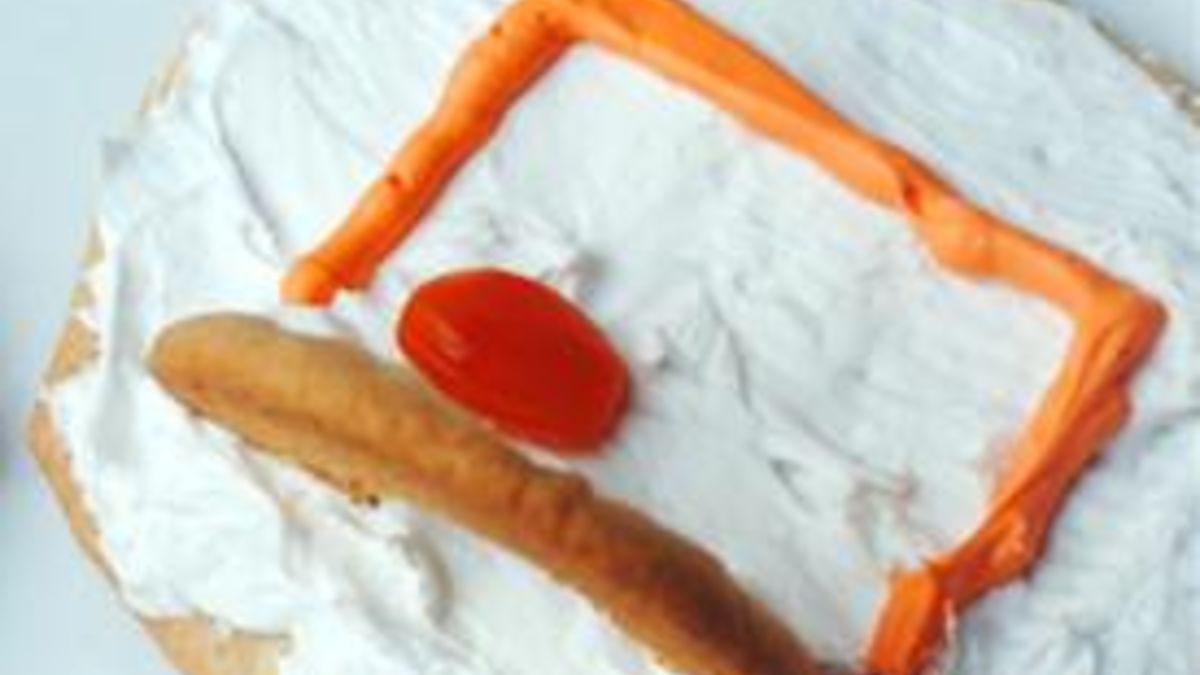 Basketball Hoop Cookies with Gusher Basketballs
