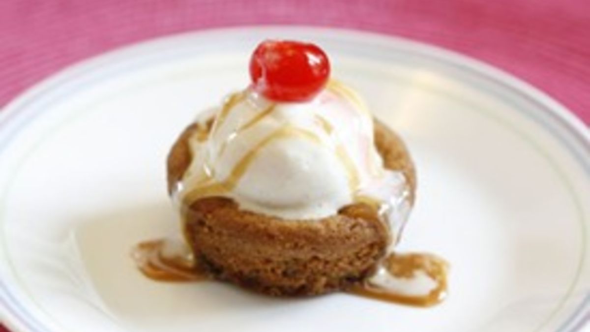 Cookie Cup Sundaes