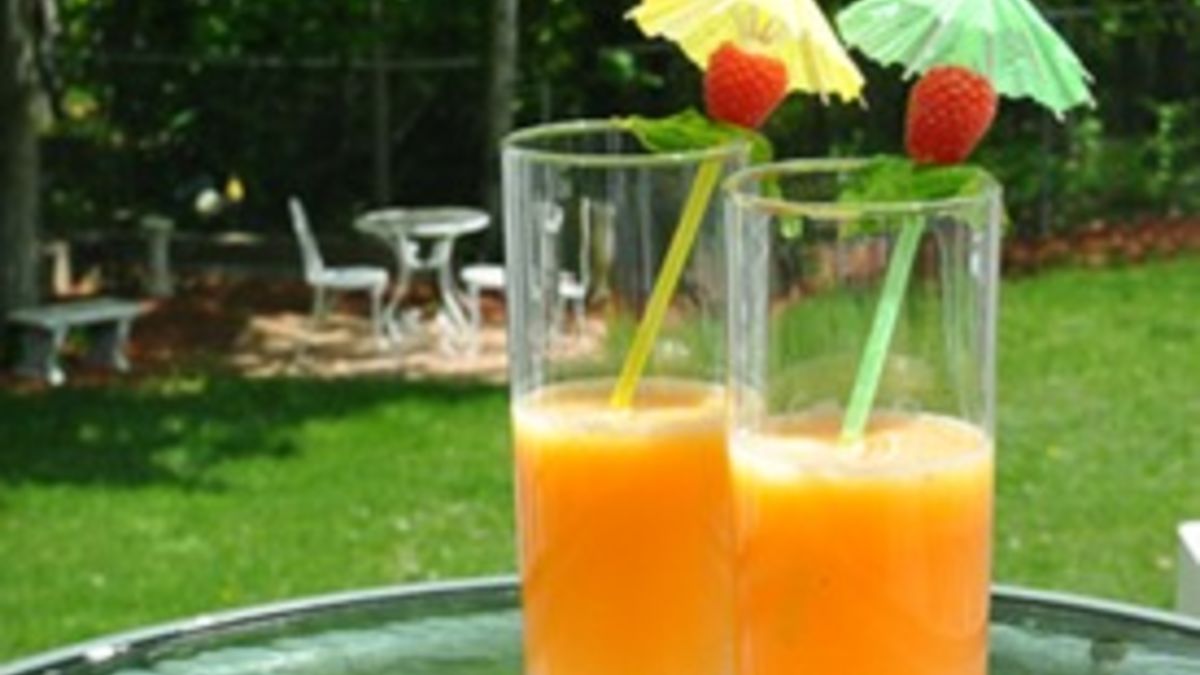 Grilled Georgia Peach Lemonade