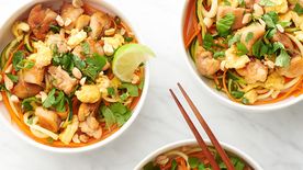 How to Make Chicken Pad Thai Zoodle Bowls Video