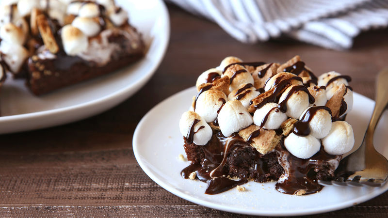 S’mores Poke Brownies